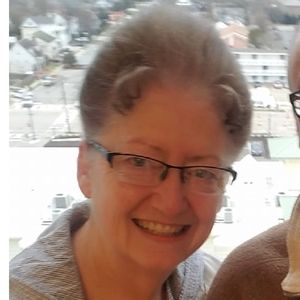 Meet your Posher, Debbie